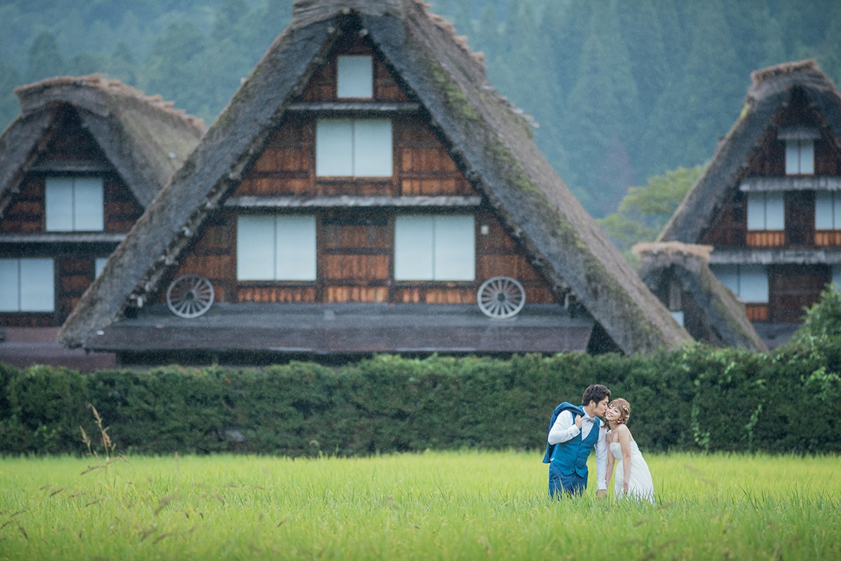 Shirakawago - Premium Plan Photo by Guppy