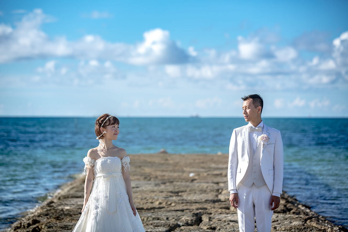 Nakadomari Beach/location[Okinawa/Japan]