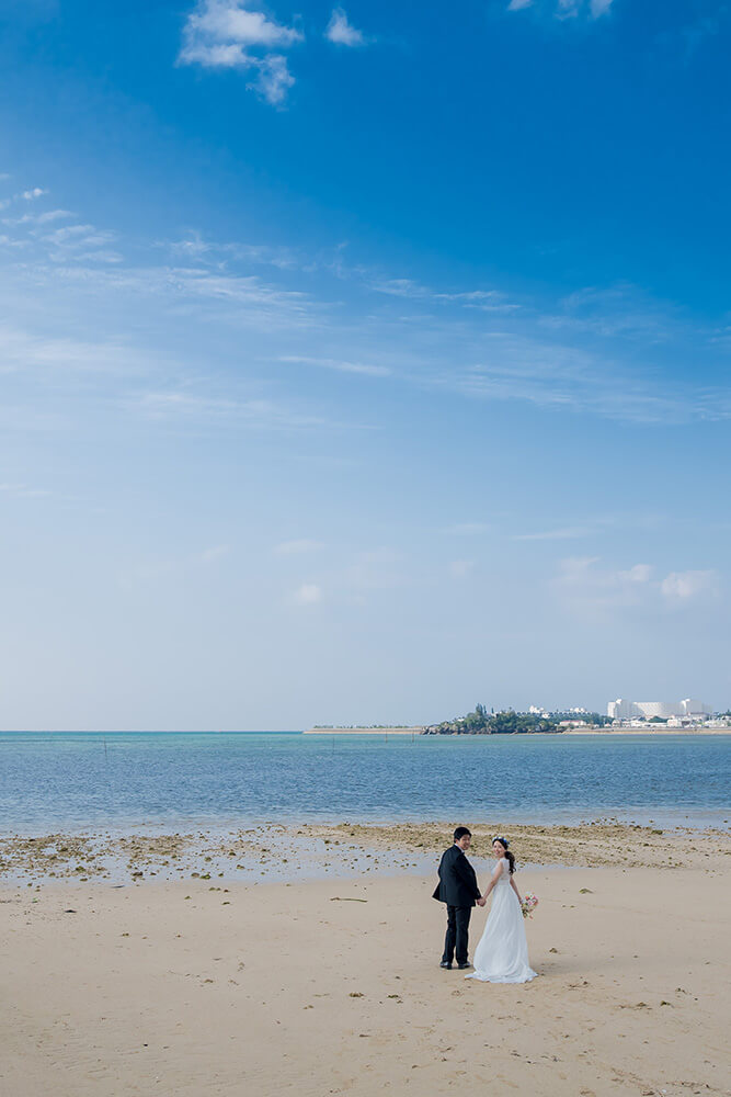 Nakadomari Beach/location[Okinawa/Japan]