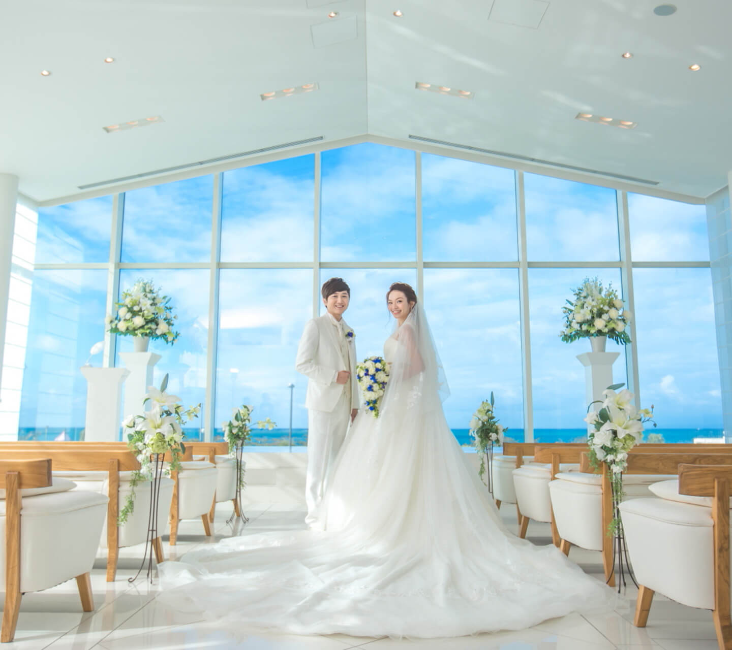 Wedding in seashellblue